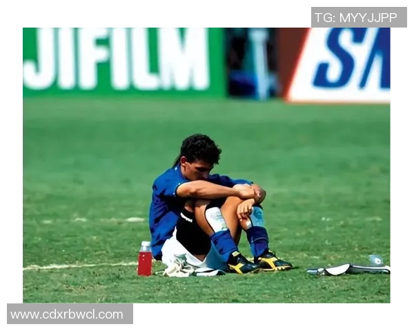 70年代诞生的足球传奇人物回顾与分析重温69年出生球星的辉煌与贡献